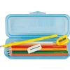 Scatola con 16 matite colorate ergonomiche e accessori
