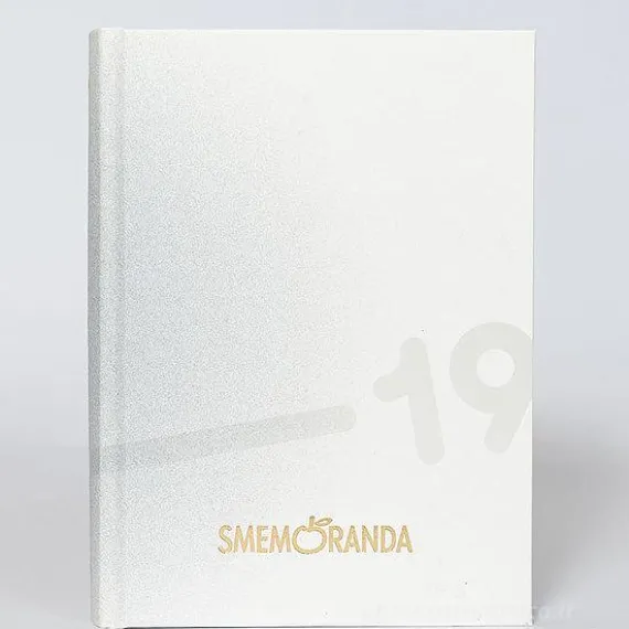 Smemoranda 2019. Diario Smemo 16 mesi small. Bianco e oro